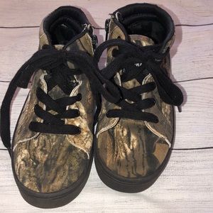 💖 Camouflage High Tops Oomphies